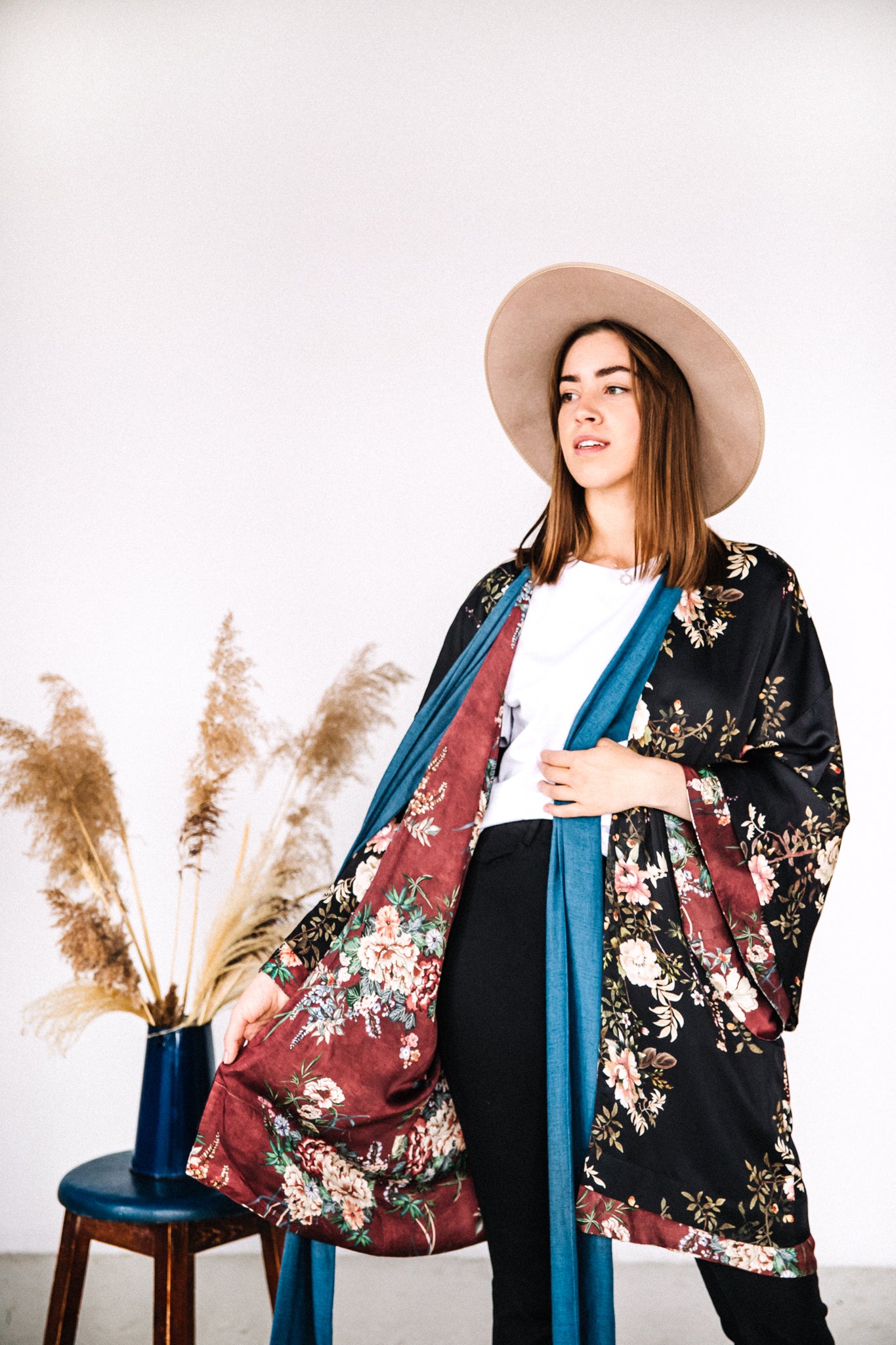 reversible kimono, reversible robe, reversible silk robe, reversible jacket, reversible kimono style coat, reversible coat